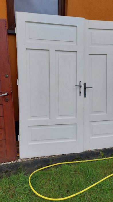 Drzwi drewniane stare solidne 3 zawiasy