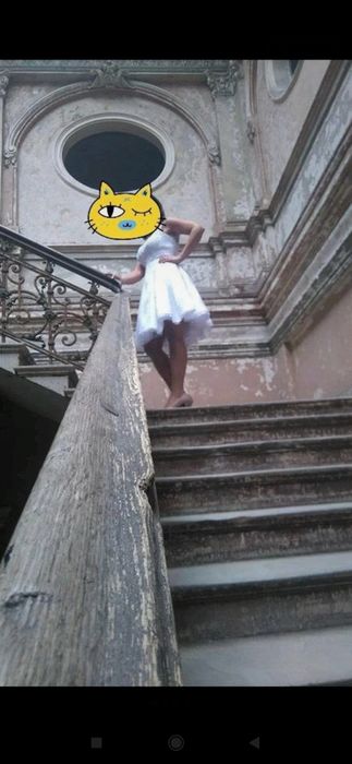 Suknia ślubna firmy AGNES  rozmiar 40/42