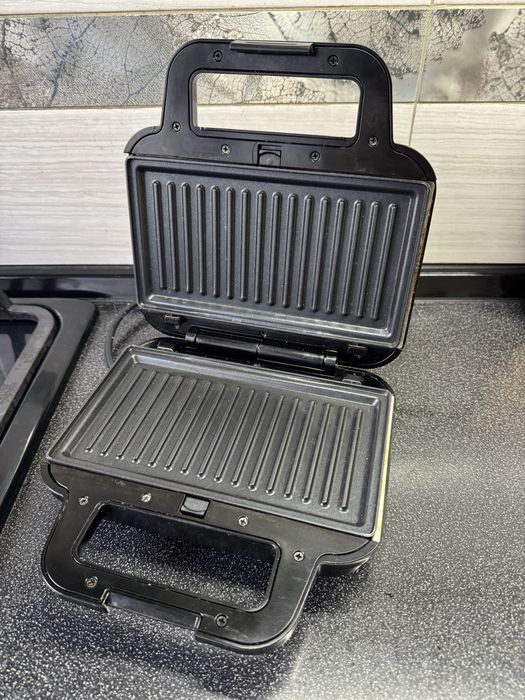 Бутербродниця Tefal Ultracompact