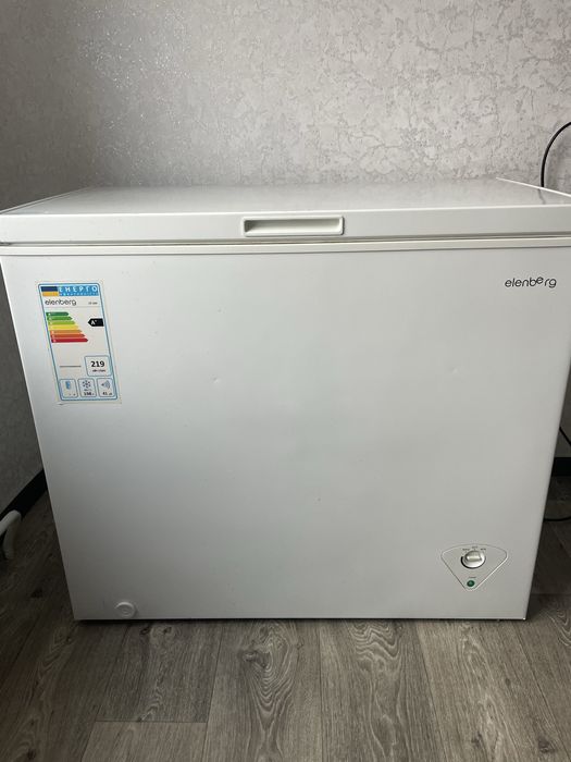 Морозильна камера Elenberg