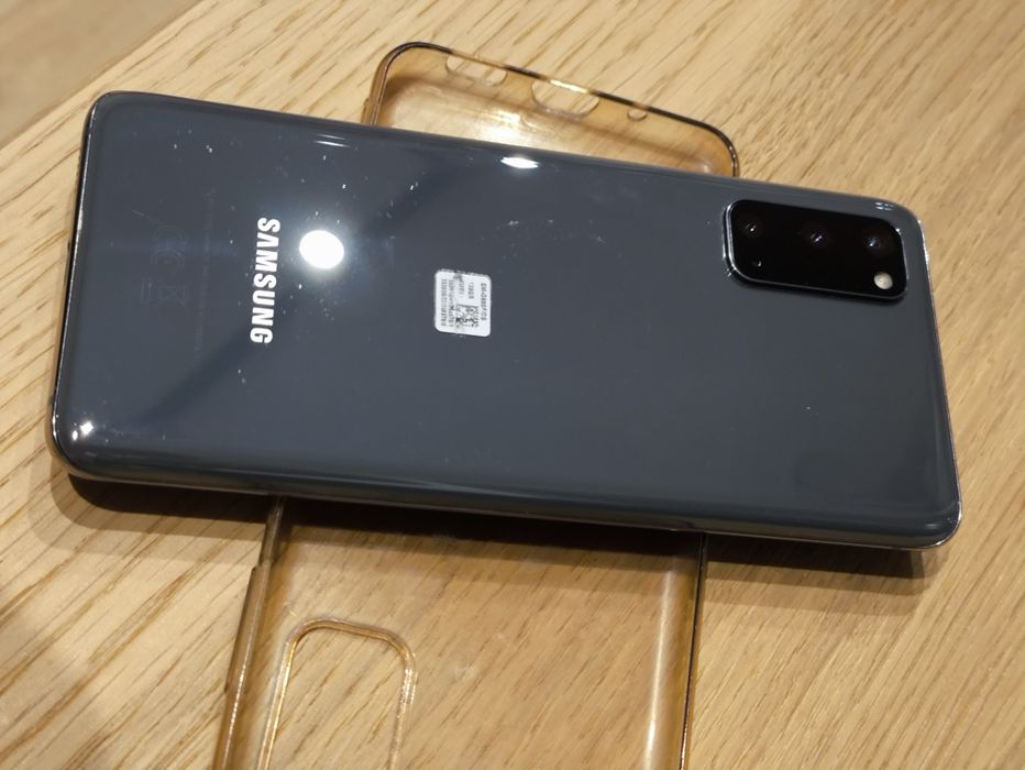 Samsung Galaxy S20 FE 6/128GB
SAMSUNG / SM-G980F