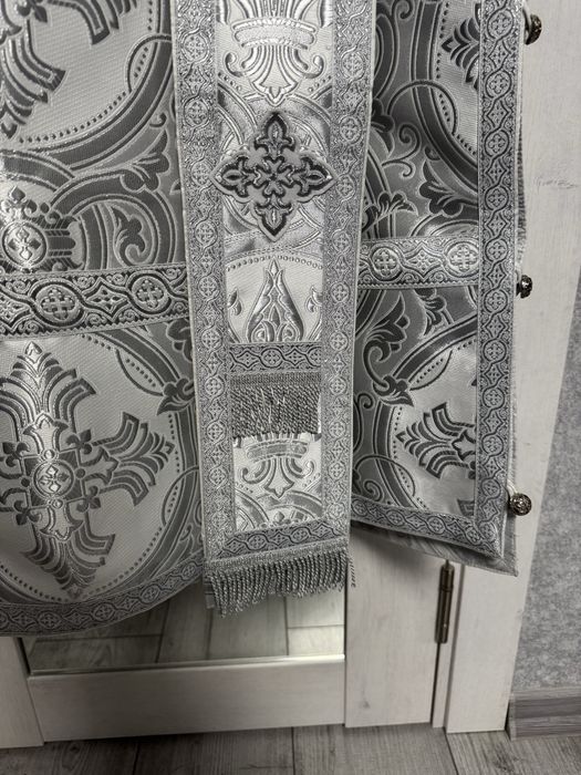 Стихар дияконський, одинарний орар та поручі