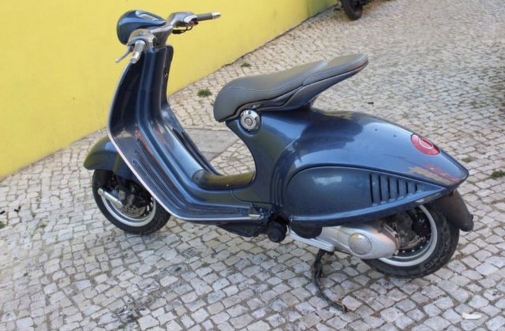 Vespa 946 Belissima 2015
