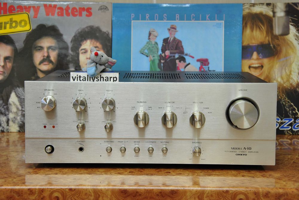 ONKYO A-10 (321 809) - HI-END! ТОПОВЫЙ, ДВОЙНОЕ МОНО! 18 кг, 2 транса