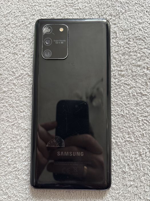 Samsung Galaxy S10 Lite на запчастини