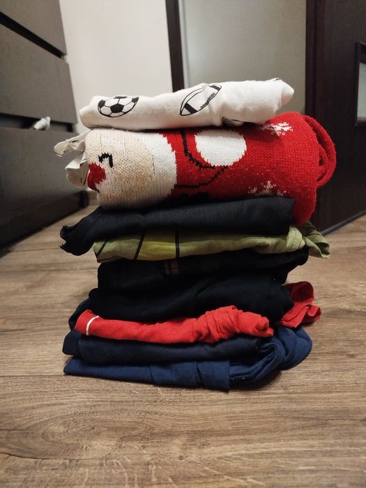 Ubrania chłopięce 9 sztuk r. 128