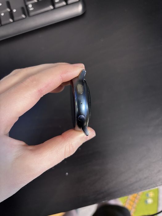 Samsung galaxy watch active 2 хороший стан