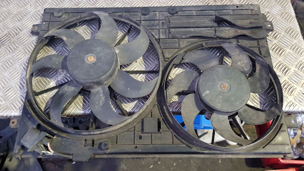 Audi A3 8P Obudowa Wentylatora Wentylator