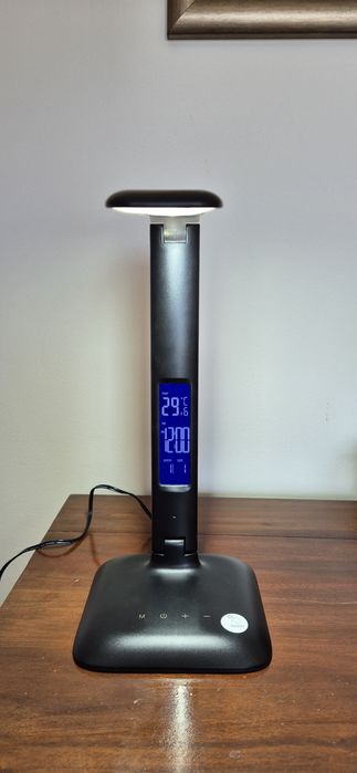 Cadeeiro de mesa preto LED