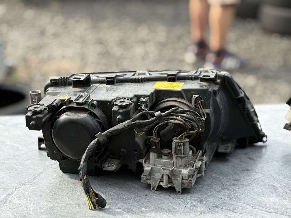 Продам Фари на БМВ Е46 Рестайл Лінзи Ксенон Оптика Е46 Рестайлінг Шрот