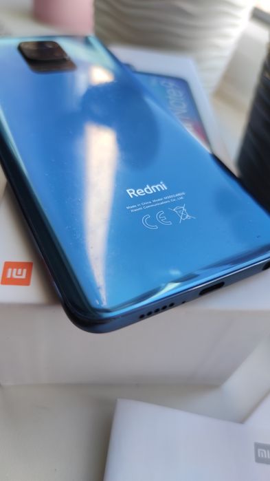 смартфон Redmi Note 9 Pro