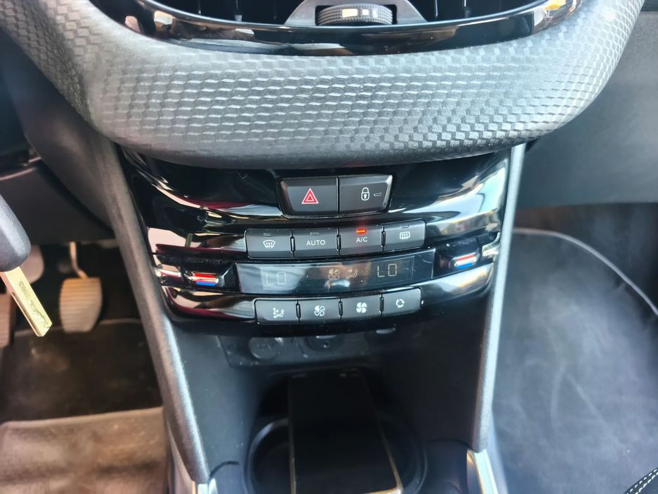 Peugeot 2008 e-HDi FAP 115 STOP & START Allure
