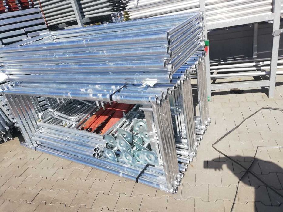 Rusztowanie pletak systemowe 135 m2