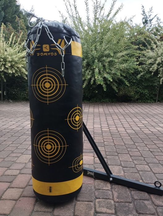 Worek treningowy + uchwyt Everlast  + rękawice