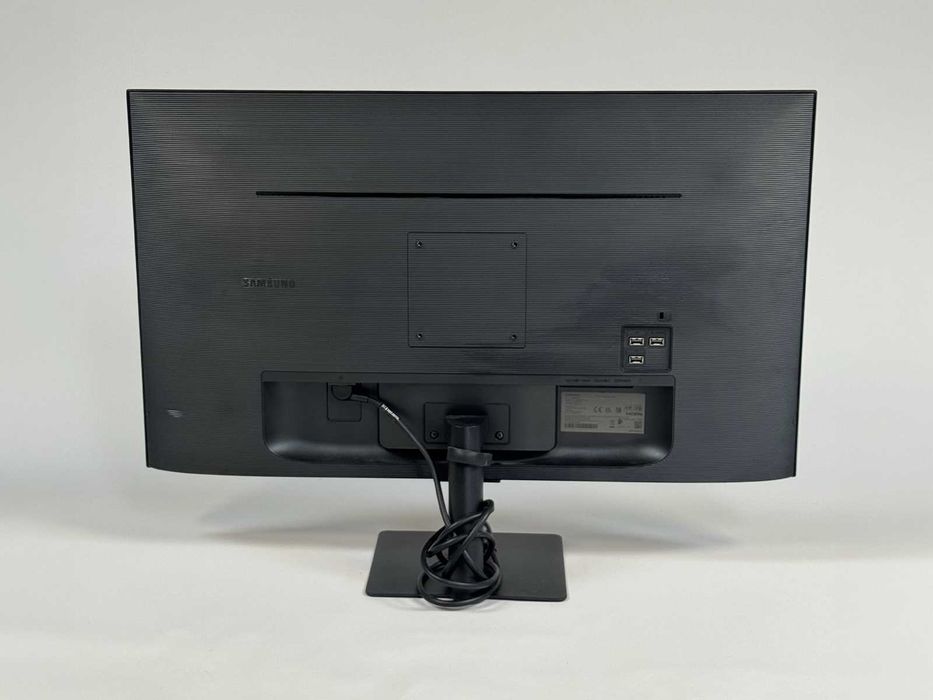 Samsung Smart Monitor M7 32" 4K S32BM700UU pilot + kabel HDMI - Łódź