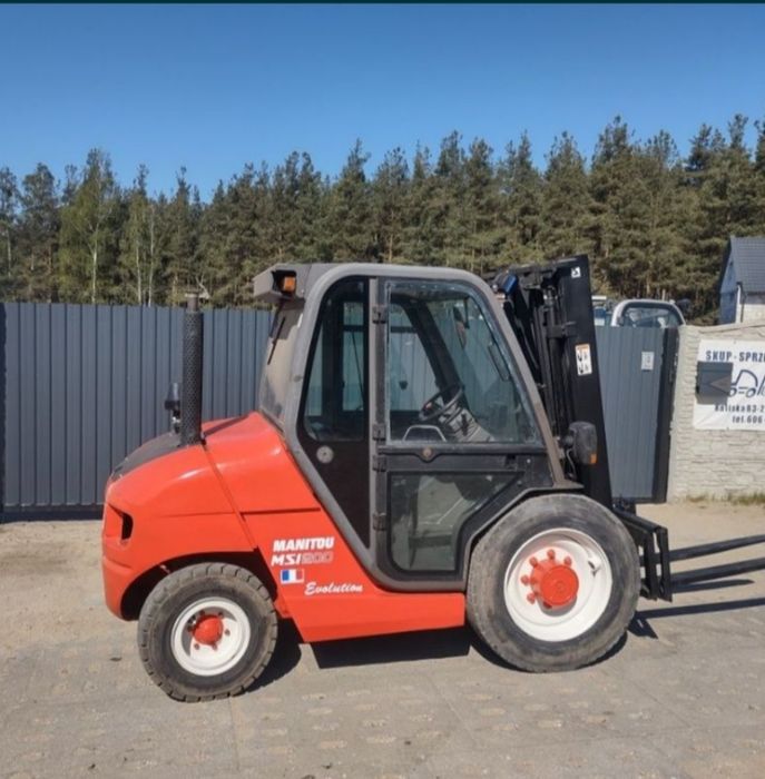 Wynajem wózka widłowego , paleciaka