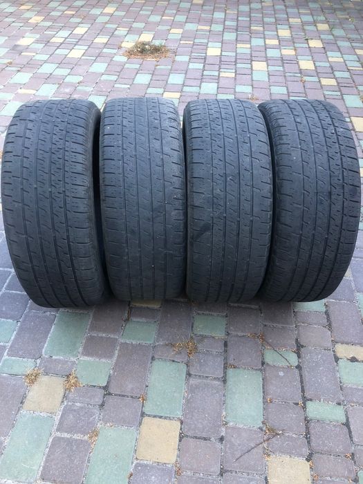 Авторезина 215/55/17