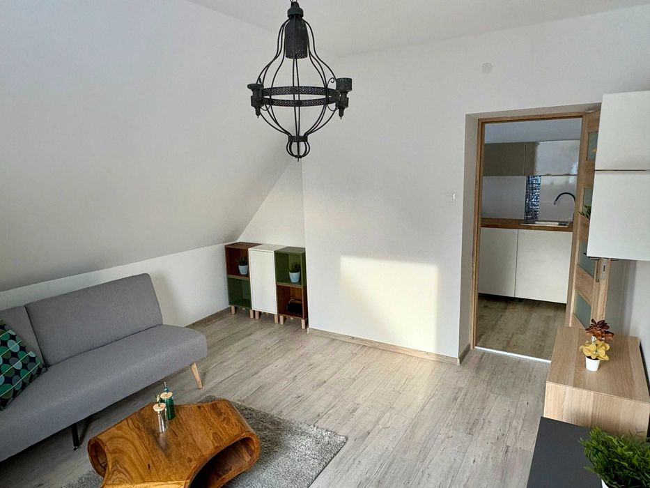 Piękna kawalerka - mieszkanie po remoncie kapitalnym Godula 33 m² - Widok 3