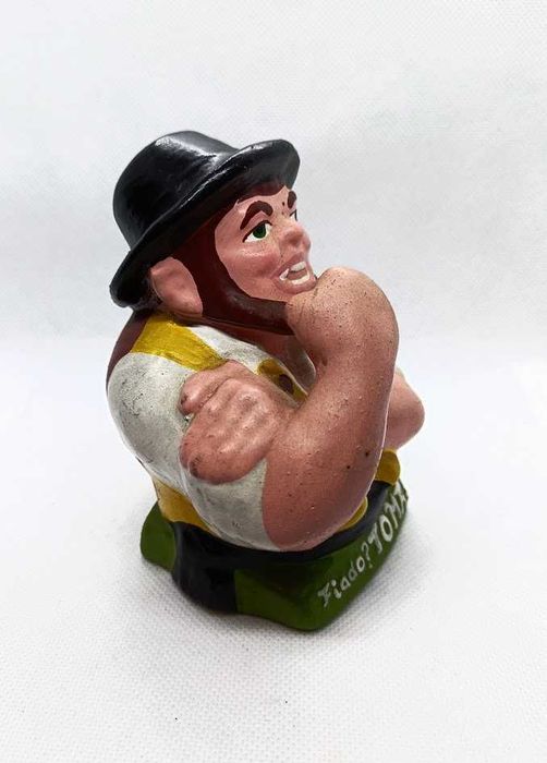 Estatueta popular portuguesa do Zé Povinho em faiança