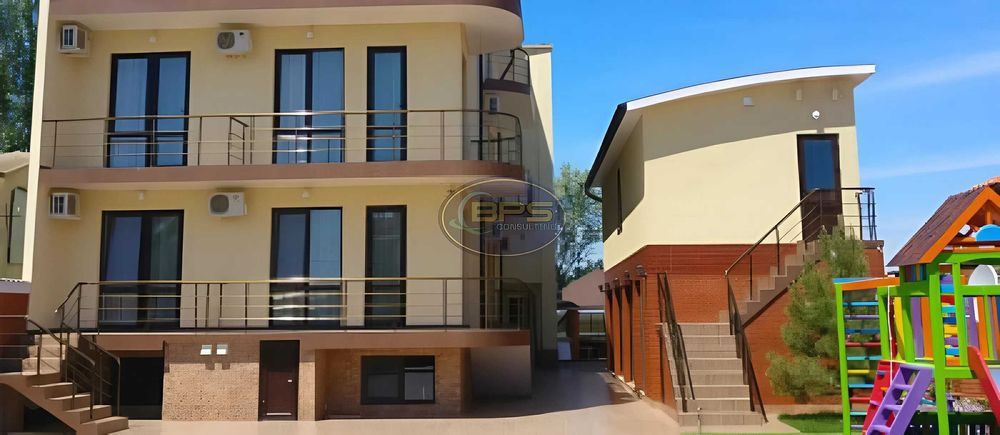 Люкс-готель у Затоці. 16 номерів + 4 котеджі — готовий бізнес!