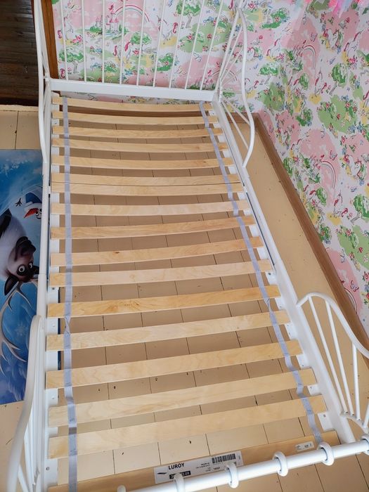 Łóżko metalowe dla dziecka