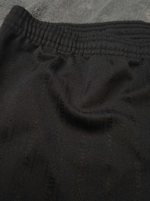 Umbro spodenki męskie L czarne sportowe monogram