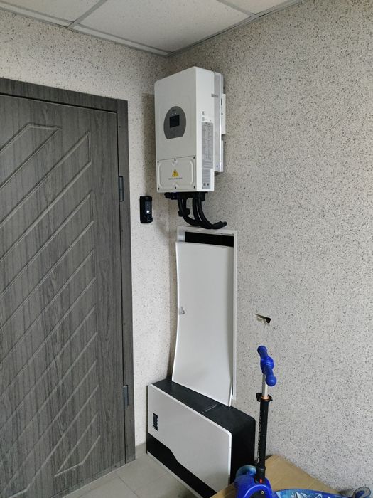 НАЯВНІСТЬ Deye 6 Монтаж інвертора, генератора, сонячні панелі