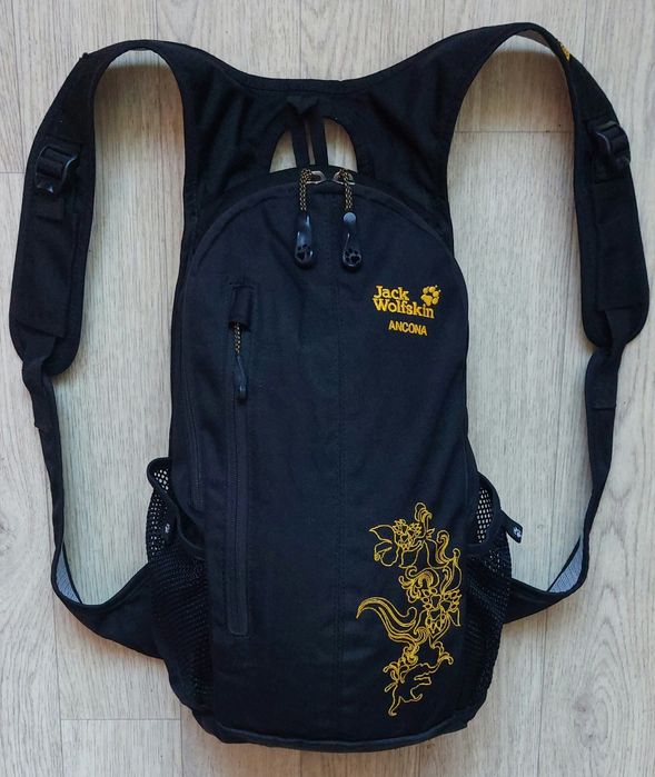 Рюкзак б/у жіночий Jack Wolfskin ancona 14L (Germany)