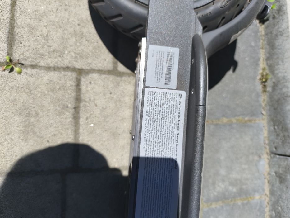 Hulajnoga Xiaomi Mi Essential
