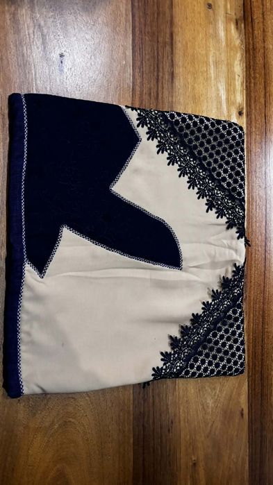 Abafadores para manter a comida quente.