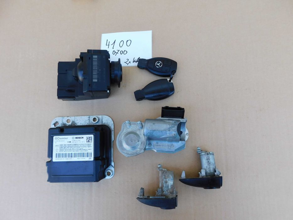 Zestaw Startowy Mercedes Sprinter 906 Stacyjka A9069004100 Rygiel Klucze Kpl