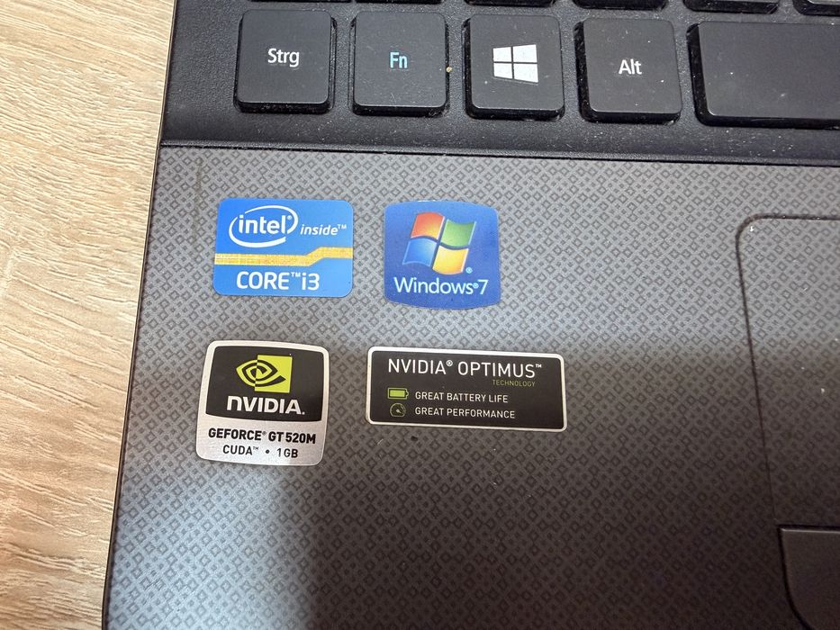 Ноутбук.  Пакард бел