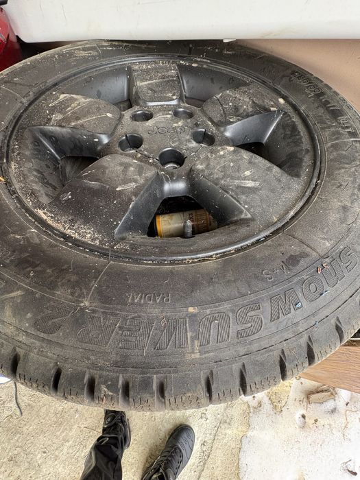 Резина з дисками р 17 гранд черокі