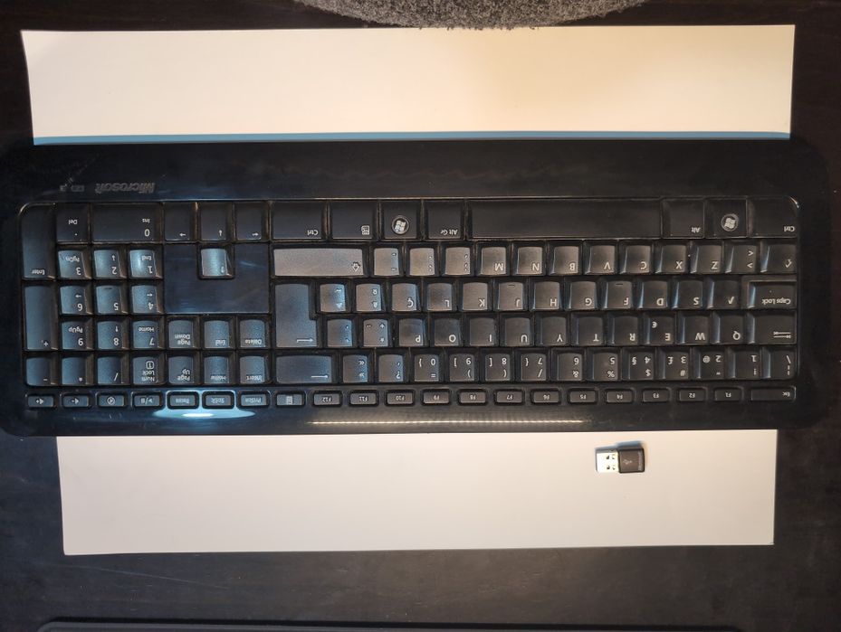 Microsoft Wireless 800 Keyboard446876685226496000
