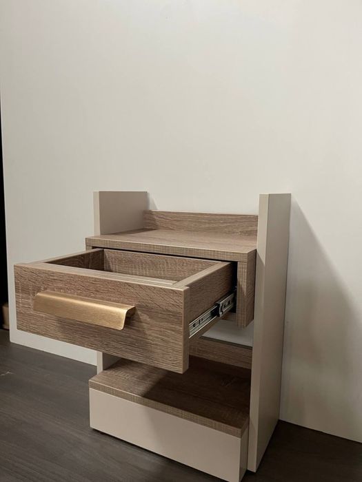 Тумба прикроватна