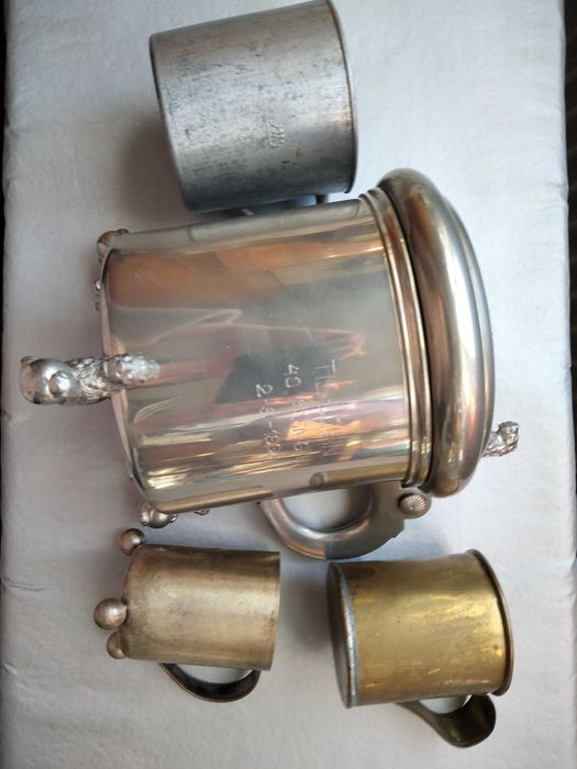 Кружки з латуні та інші