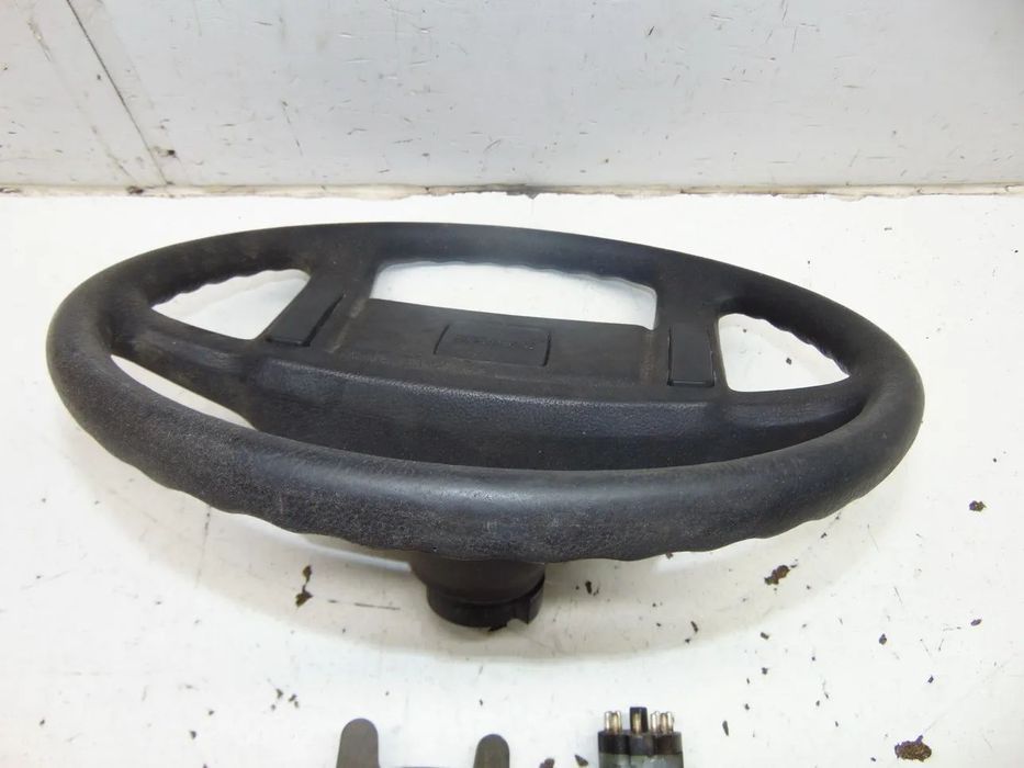 Volvo 244 volante/Canhão ignição " usado em bom estado