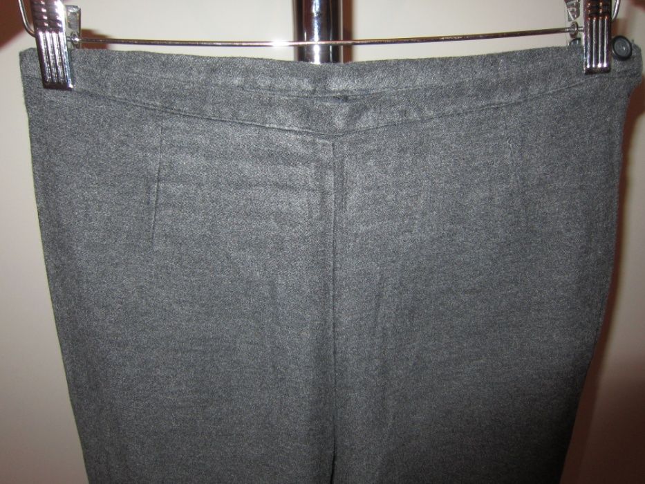 Calças de Senhora de Inverno Cinzentas de Fecho ao lado Tam 36-38 Usa