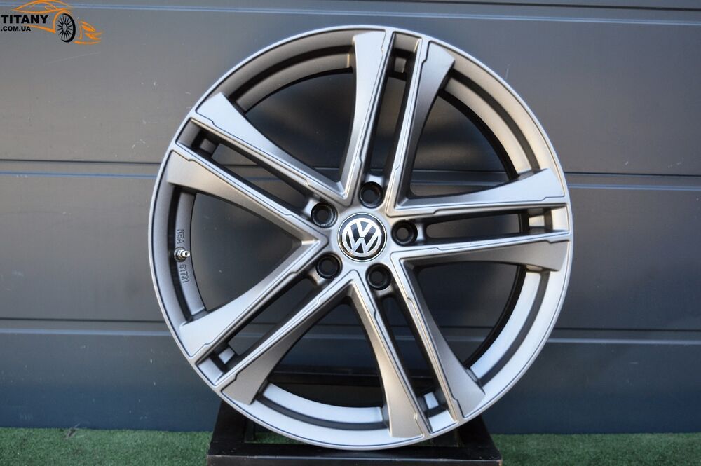 TEC AS4  R19 5x112 BMW G30 G20 G12 G11 F39 F48 G80 G22 G23 G26