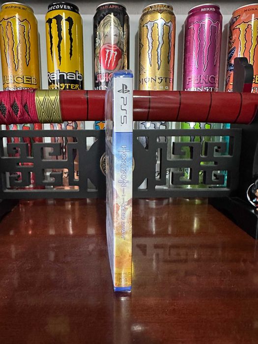 Horizon Zero Dawn Remastered PS5 [SELADO]