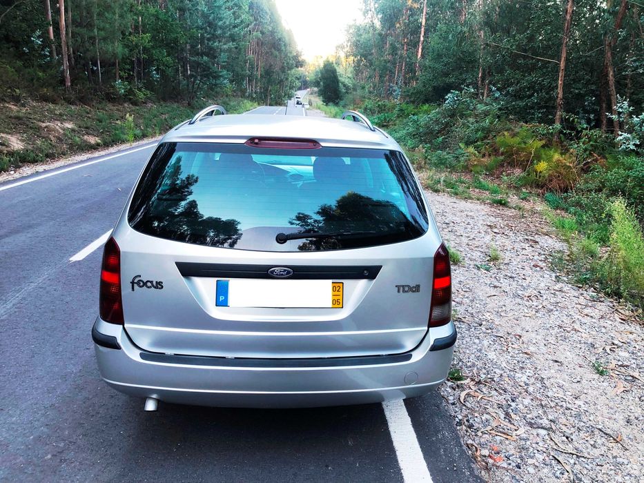 Ford Focus sw 1.8 tddi — photo 3