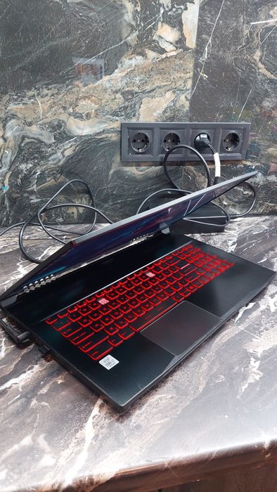 Ігровий Msi 17.3/Gtx 6Gb 1660/i7-10750H/Ssd/ ноутбук игровой Thin
