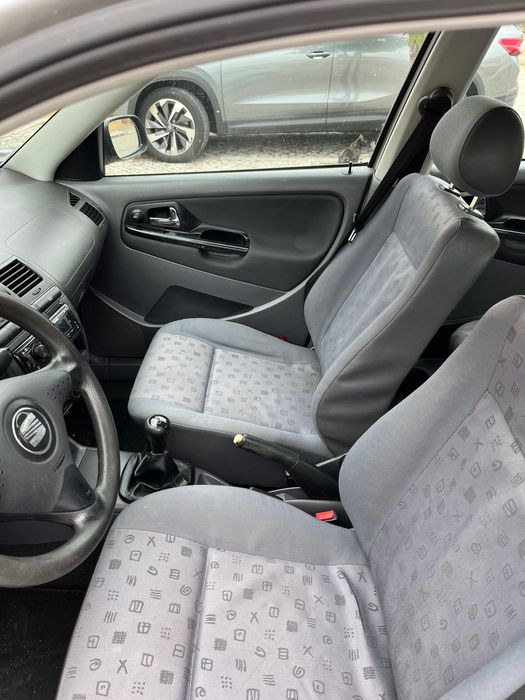 Seat Ibiza 1.0 ano de 2001