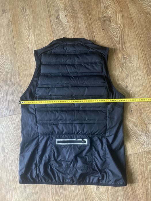 Жилетка для бігу Nike AeroLoft 800