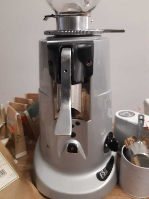 młynek do kawy FIORENZATO F5 mało używany stan bdb