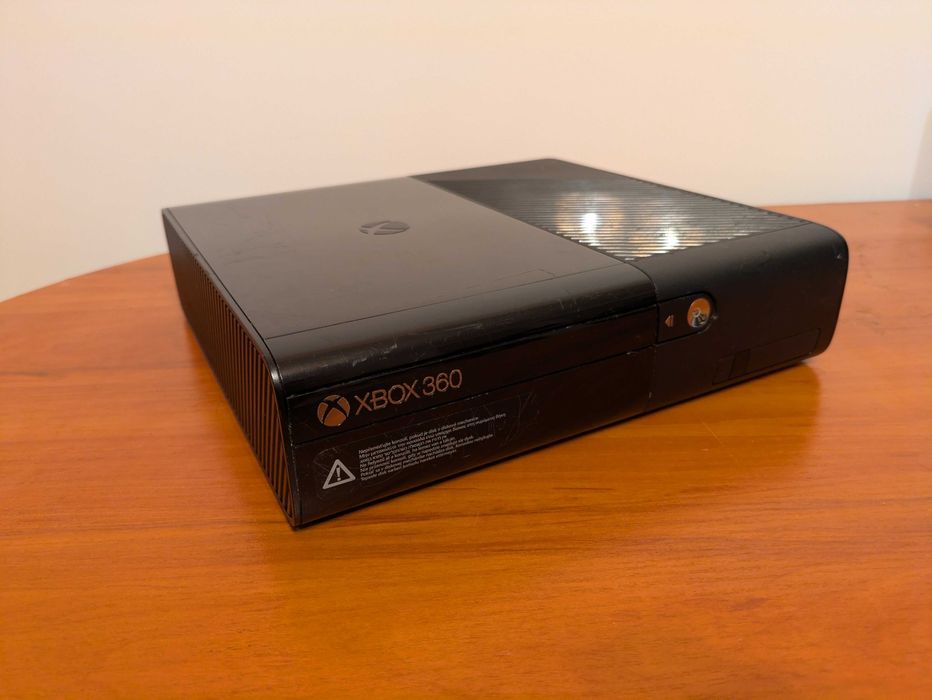 Microsoft   Xbox 360 model 1538