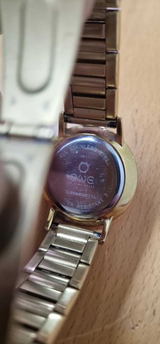 Relógio ONE- New Etyle Gold