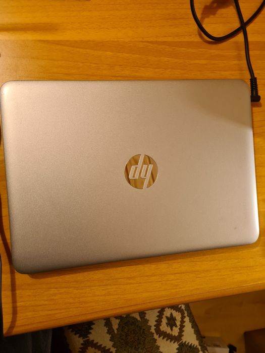 Portátil HP 820 G3