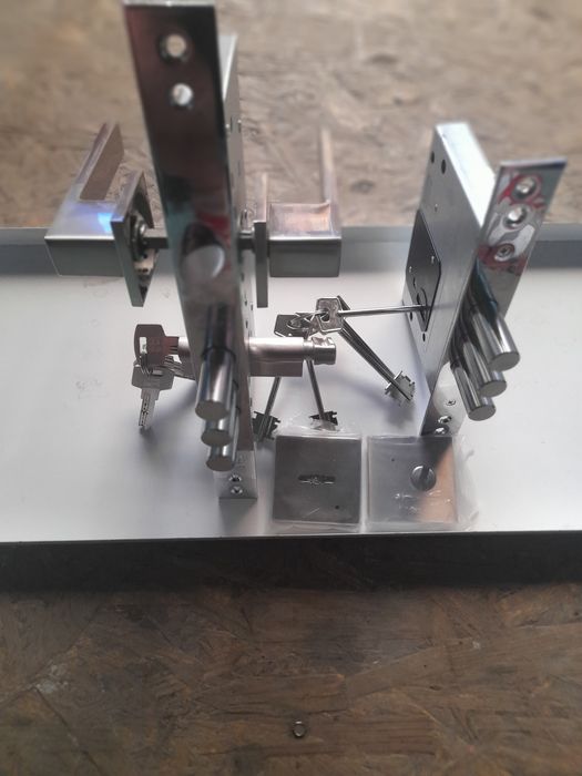 Замок врезной сувальный