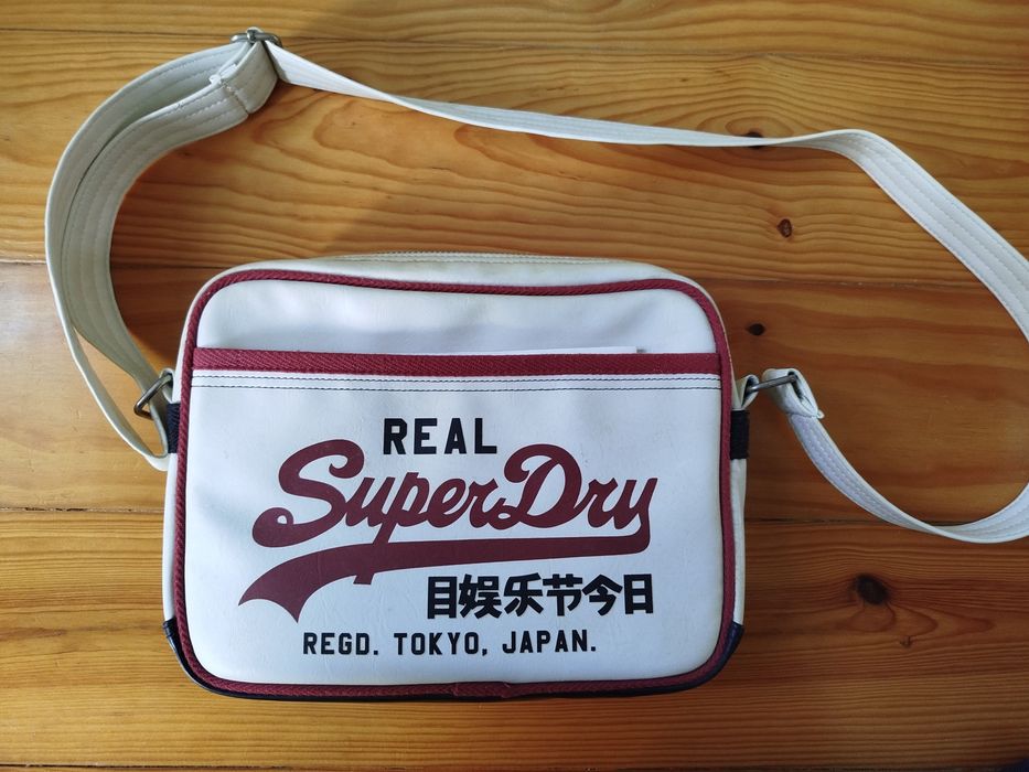 Bolsa tiracolo Superdry